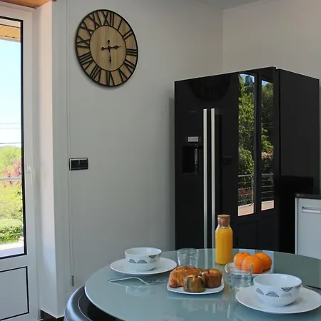 Exclusiva Casa Con Piscina En Gondomar