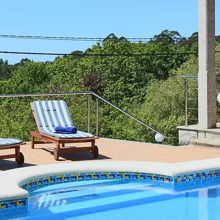 Exclusiva Casa Con Piscina En Casa vacanze Gondomar